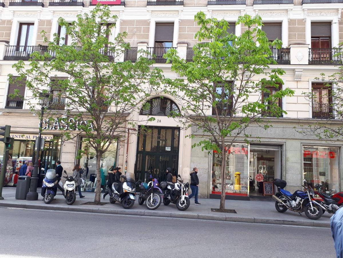 Hostal Pacios Madrid Extérieur photo