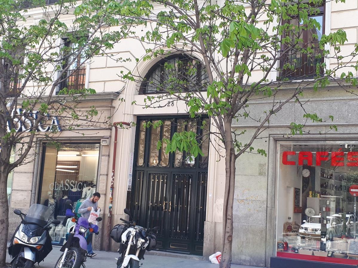 Hostal Pacios Madrid Extérieur photo
