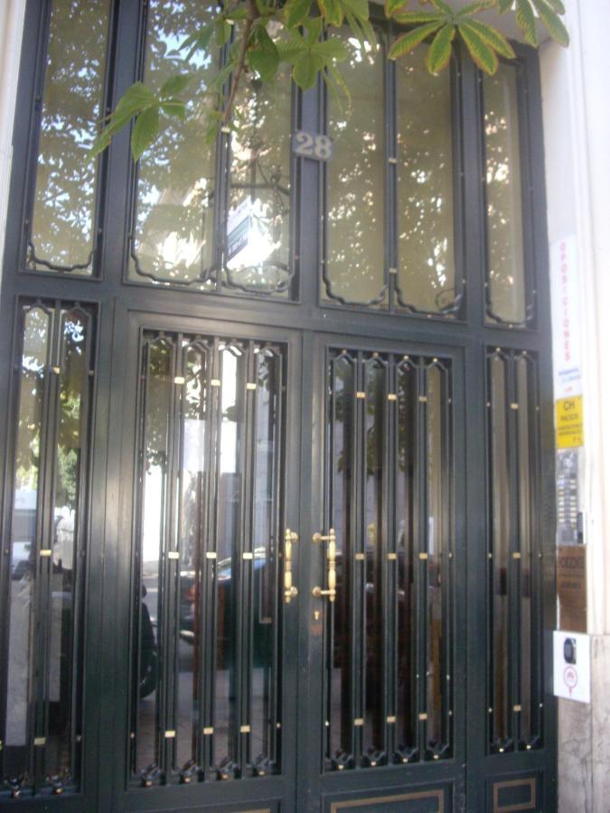 Hostal Pacios Madrid Extérieur photo